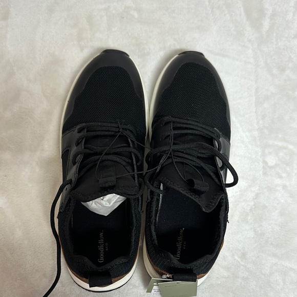 Goodfellow & Co Black Sneakers with Streamlined Design and memory foam - Picture 9 of 11